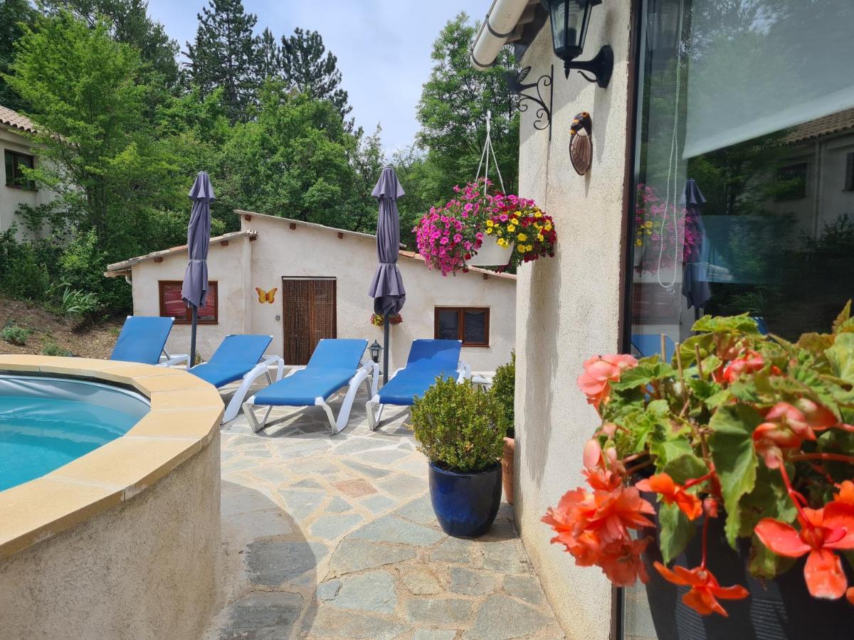 Maison Castellane Chambre D'Hotes B&B Exterior photo