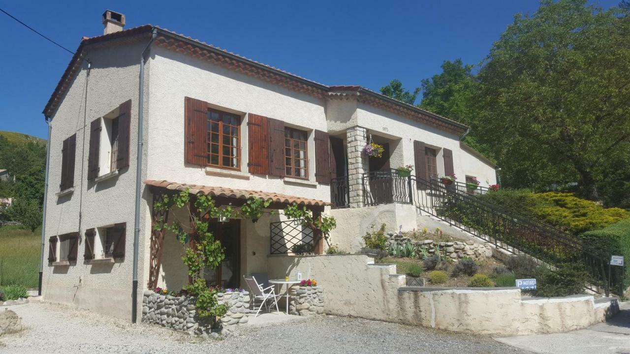Maison Castellane Chambre D'Hotes B&B Exterior photo
